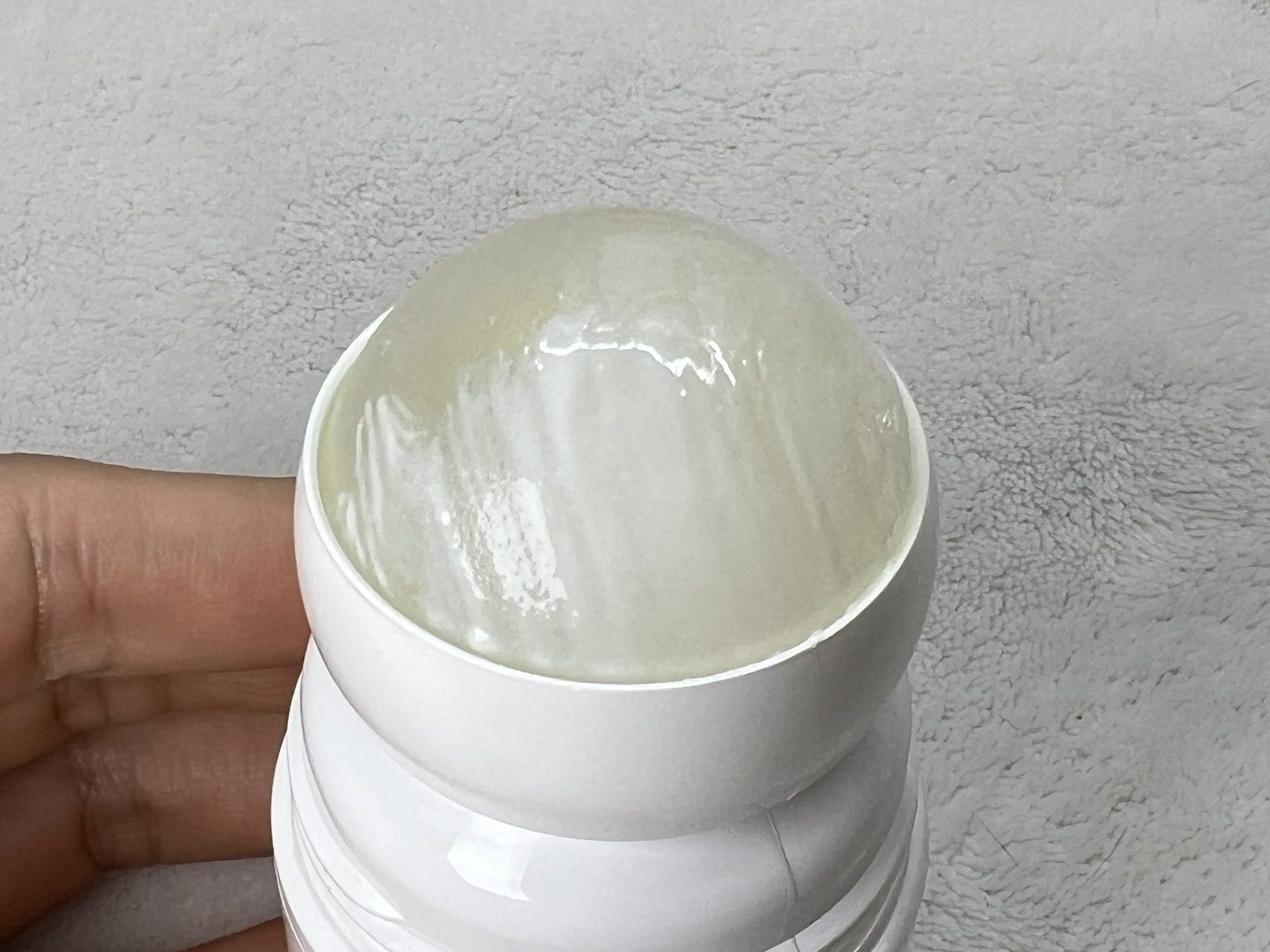 NIVEA Sensitive Protect sunscreen roll-on applicator