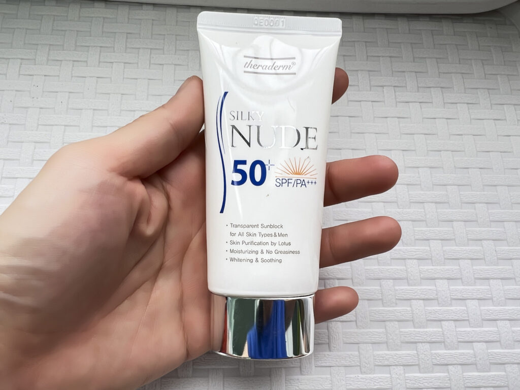 Cream sunscreen for dry skin
